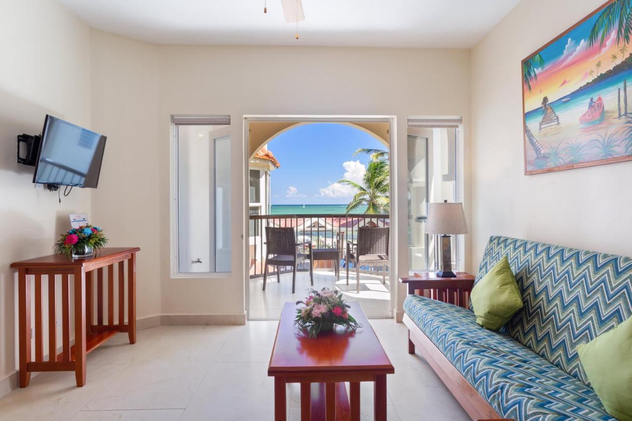 Sunbreeze Suites San Pedro  Esterno foto