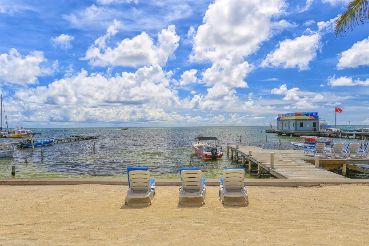 Sunbreeze Suites San Pedro  Esterno foto