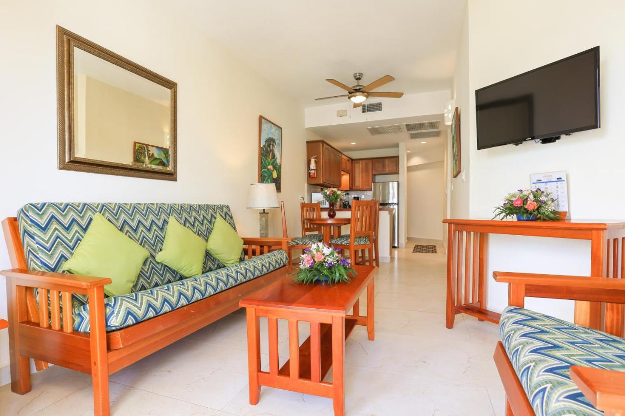 Sunbreeze Suites San Pedro  Esterno foto