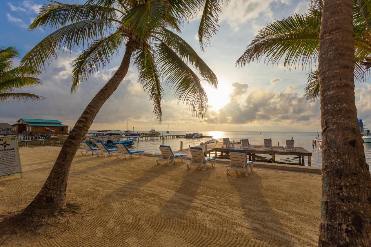 Sunbreeze Suites San Pedro  Esterno foto
