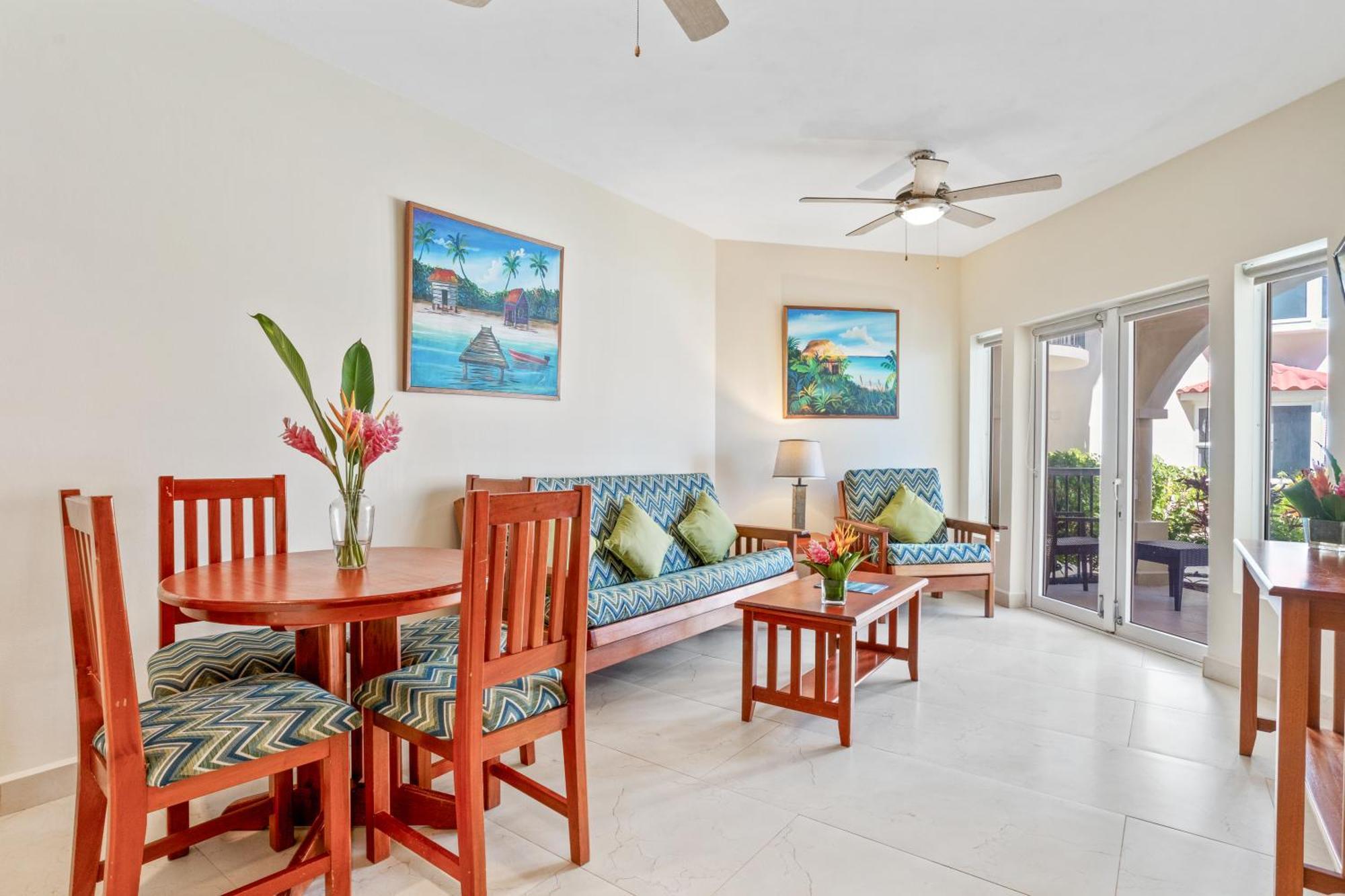 Sunbreeze Suites San Pedro  Esterno foto