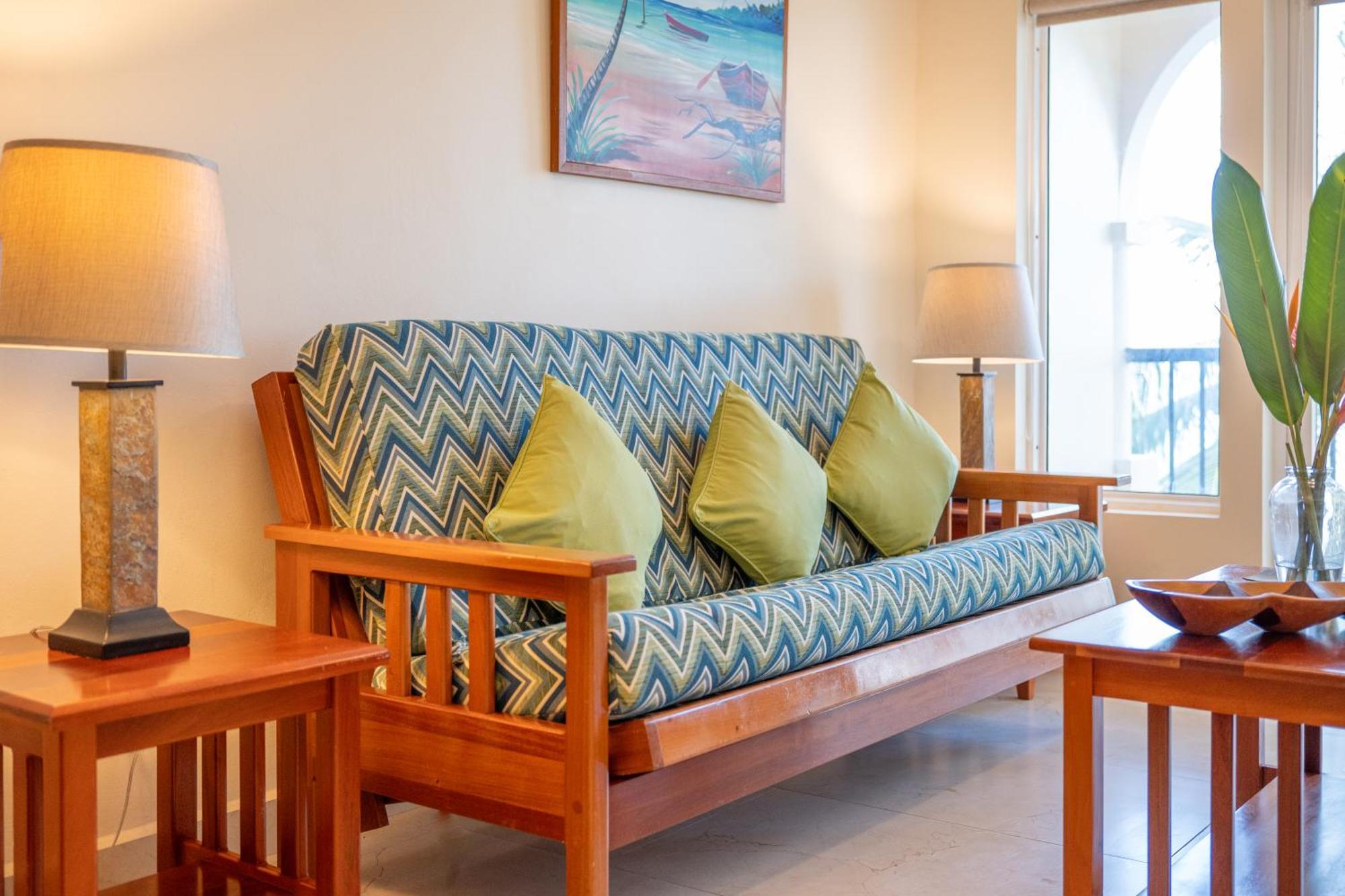 Sunbreeze Suites San Pedro  Esterno foto